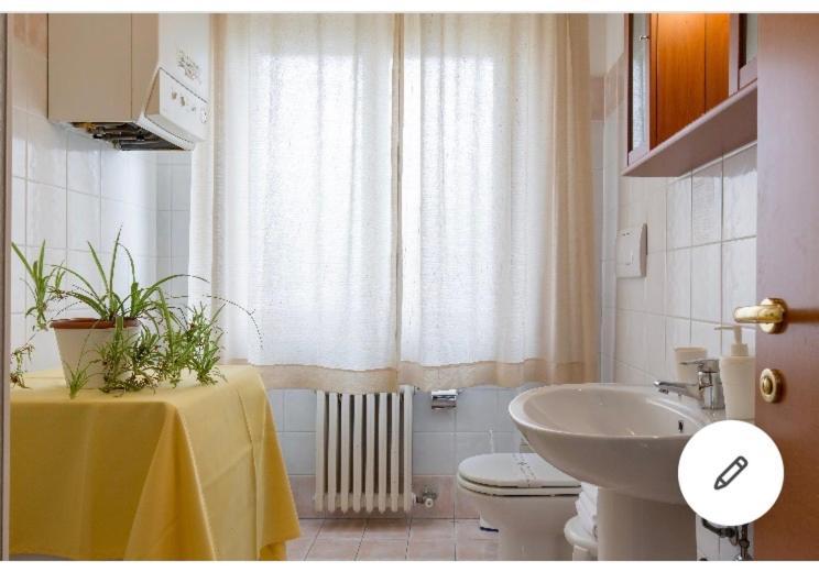La Terrazza Hotel Peschiera del Garda Kültér fotó