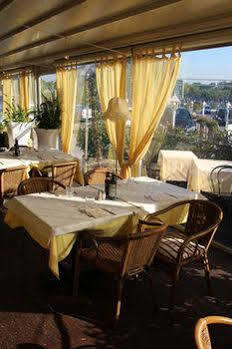 La Terrazza Hotel Peschiera del Garda Kültér fotó